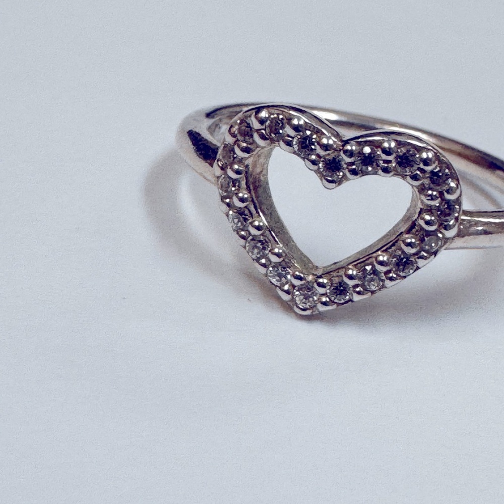 Authentic Pandora ring 54 - Picture 2 of 3